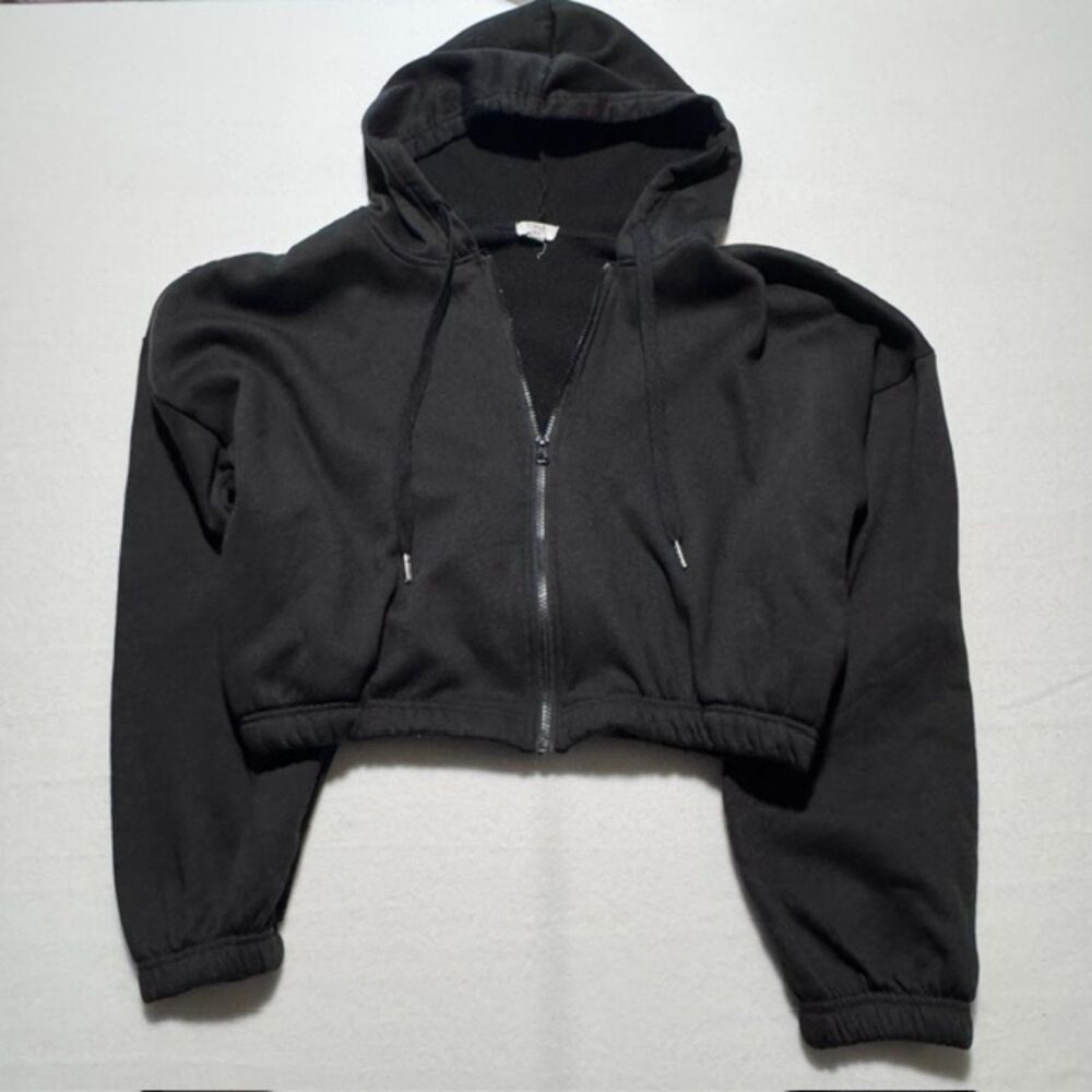 Cult Favorite Basics Black Cropped Full Zip Hoodie Sweatshirt Cuffed Hem Size XL